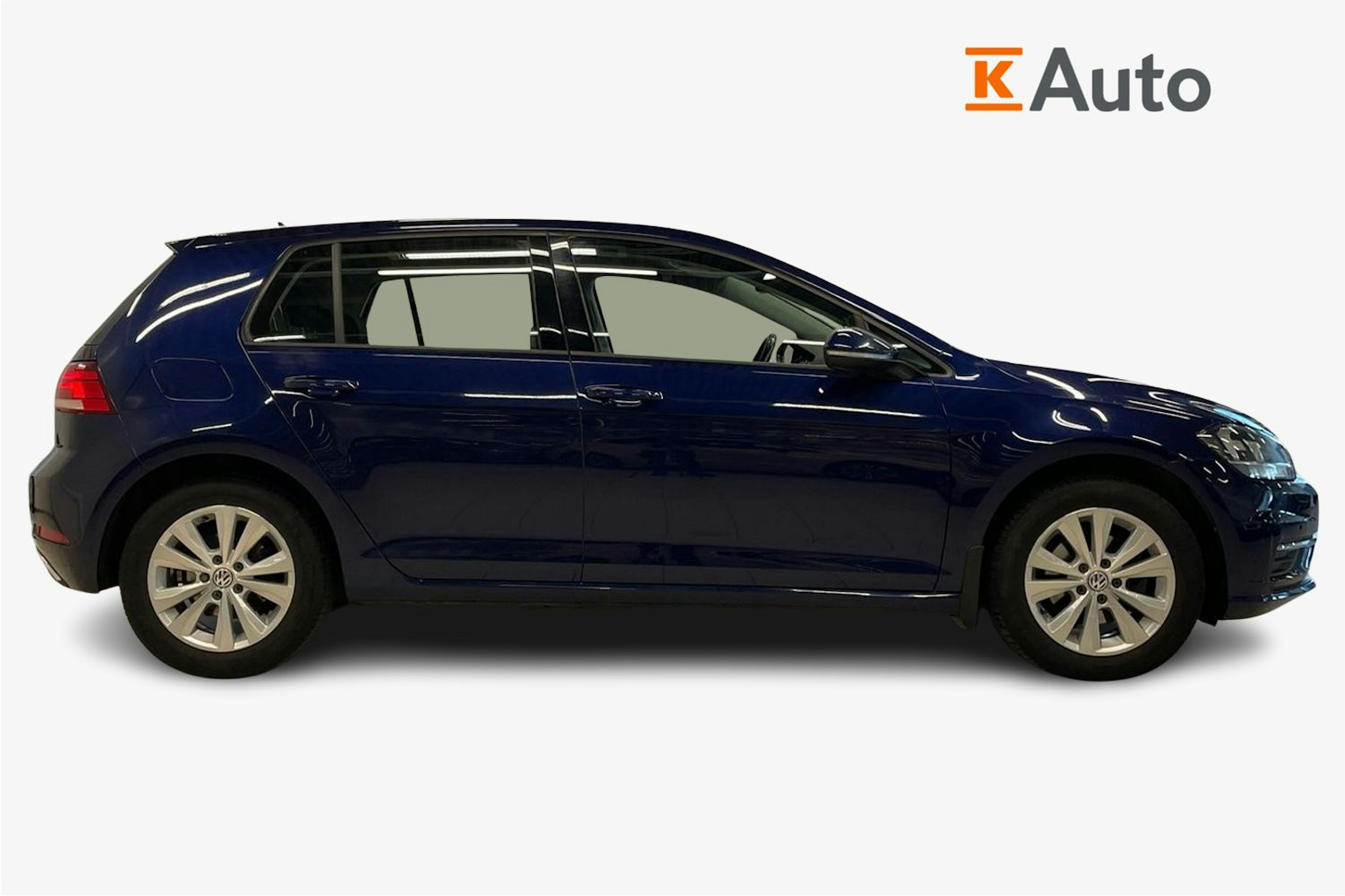 sininen Volkswagen Golf 2020 kuva 5.