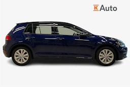 sininen Volkswagen Golf 2020 kuva 5.