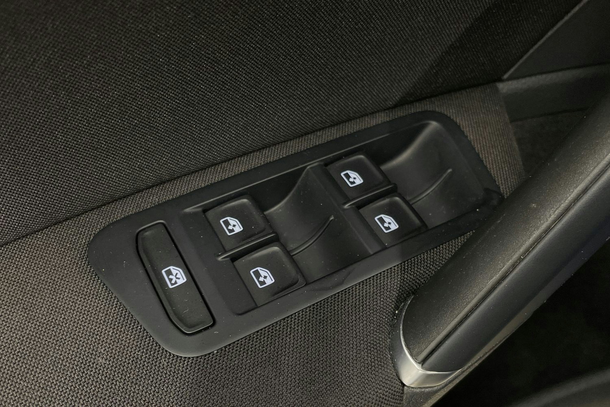 sininen Volkswagen Golf 2020 kuva 11.