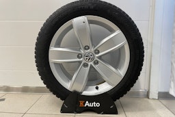 sininen Volkswagen Golf 2020 kuva 22.
