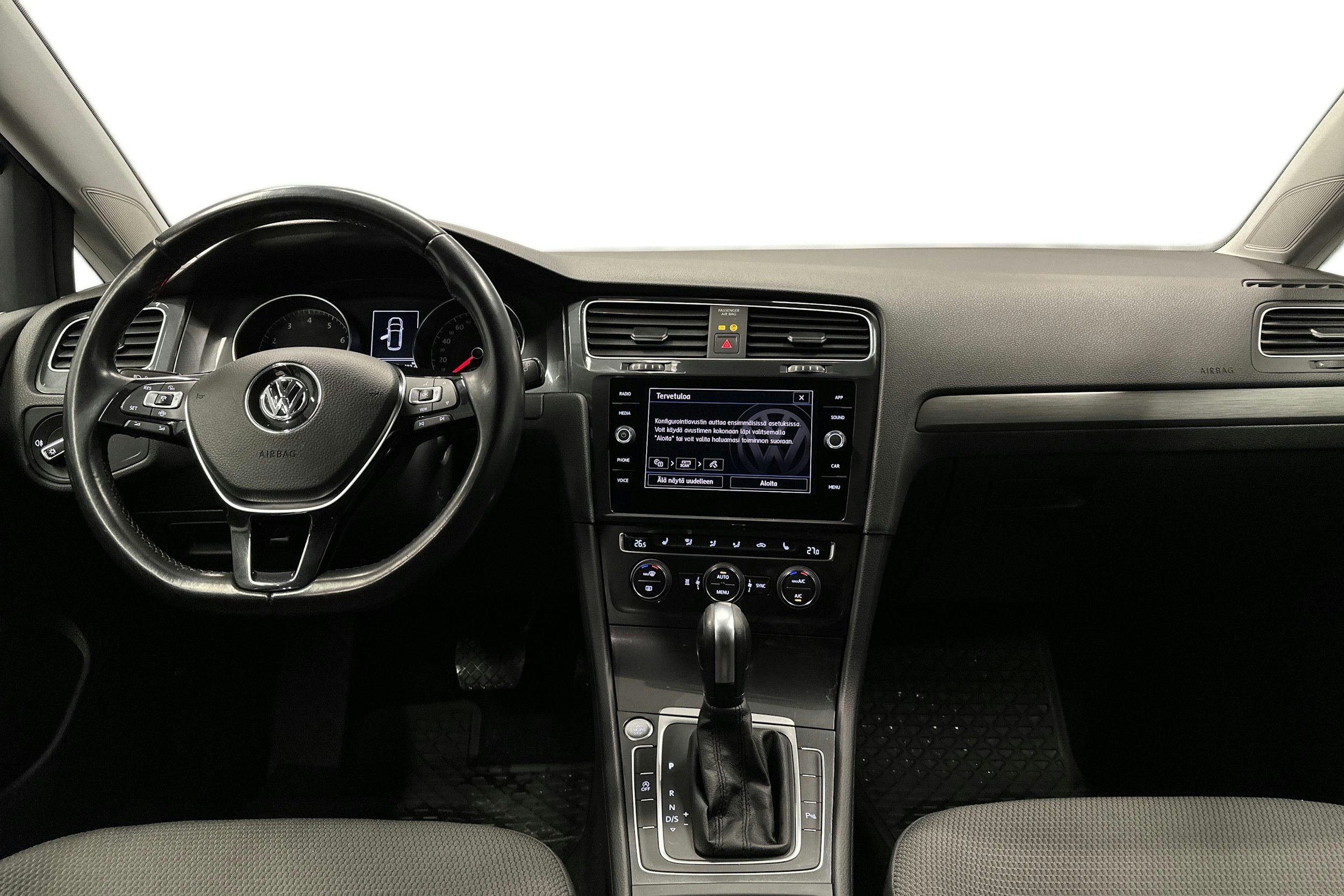 harmaa Volkswagen Golf 2020 kuva 9.