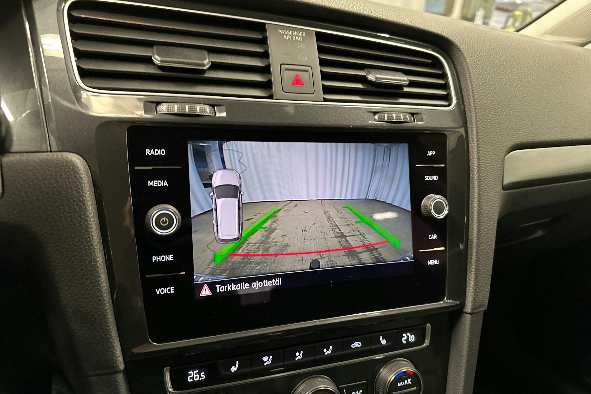 harmaa Volkswagen Golf 2020 kuva 19.