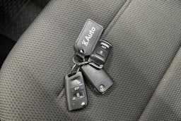 Harmaa Volkswagen GOLF 2020 kuva 27.