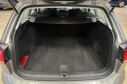 Harmaa Volkswagen GOLF 2020 kuva 28.