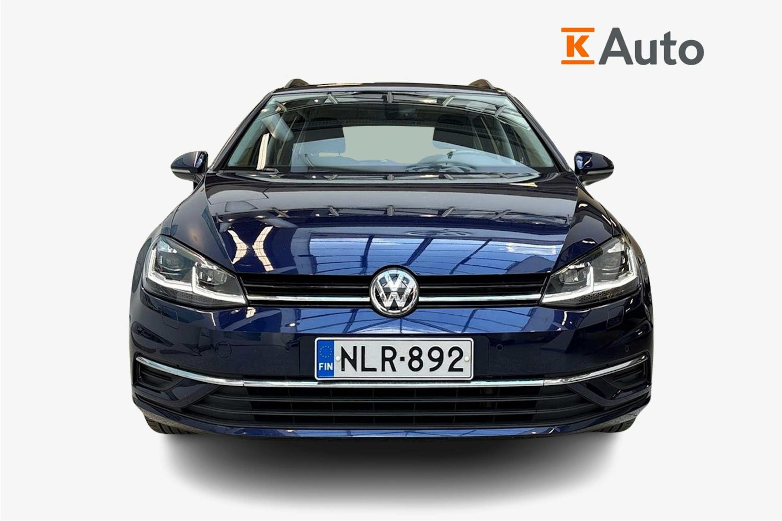 sininen Volkswagen Golf 2020 kuva 5.