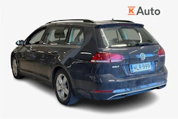 harmaa Volkswagen Golf 2020 kuva 2.