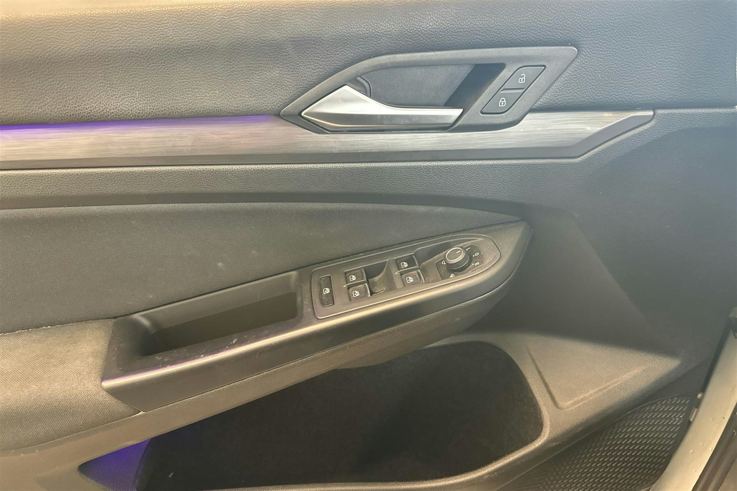 hopea Volkswagen Golf 2020 kuva 16.