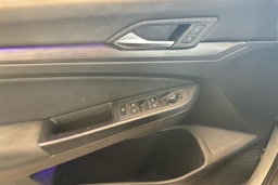 hopea Volkswagen Golf 2020 kuva 16.