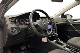 harmaa Volkswagen Golf 2020 kuva 3.