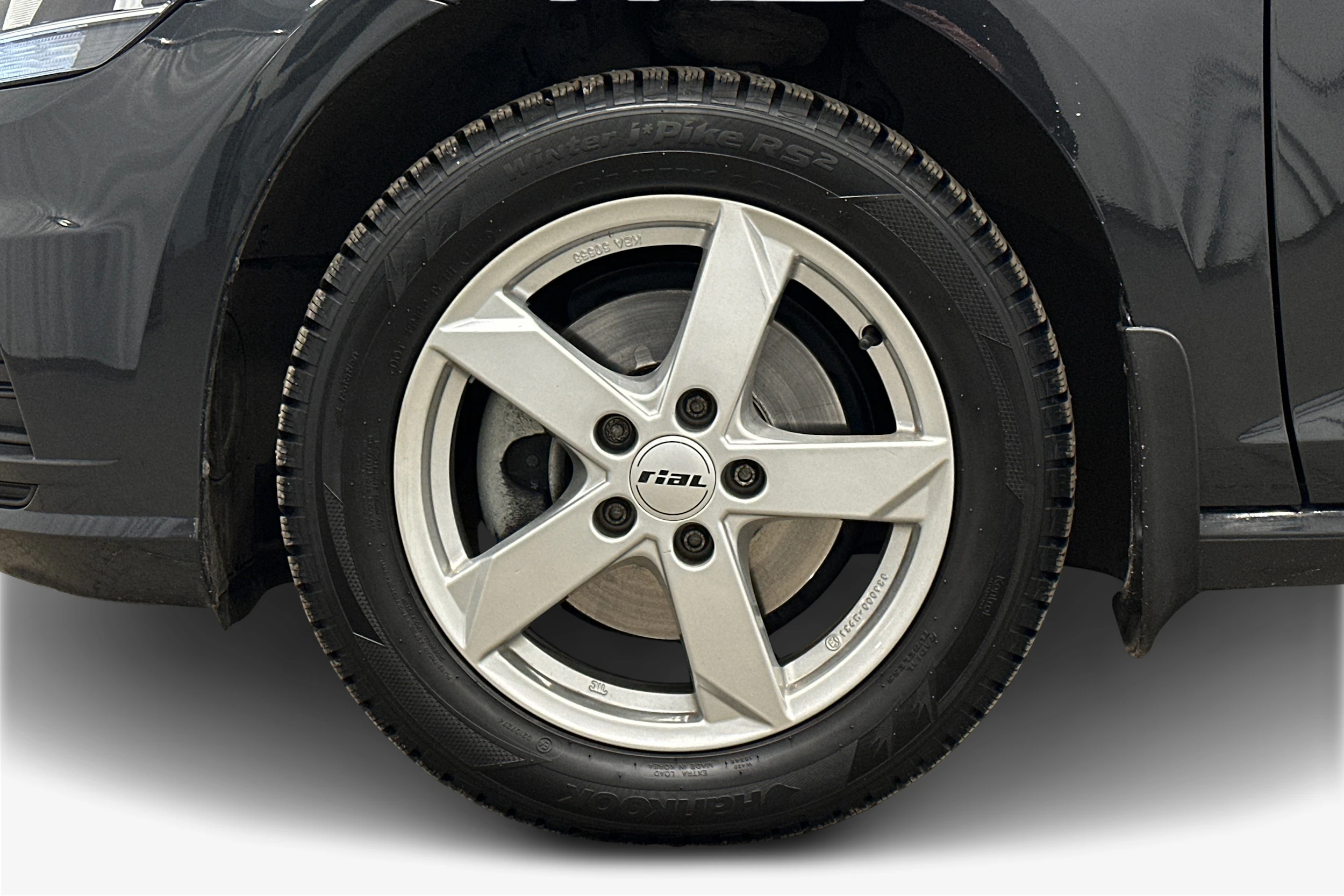 harmaa Volkswagen Golf 2020 kuva 9.