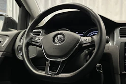 harmaa Volkswagen Golf 2020 kuva 13.