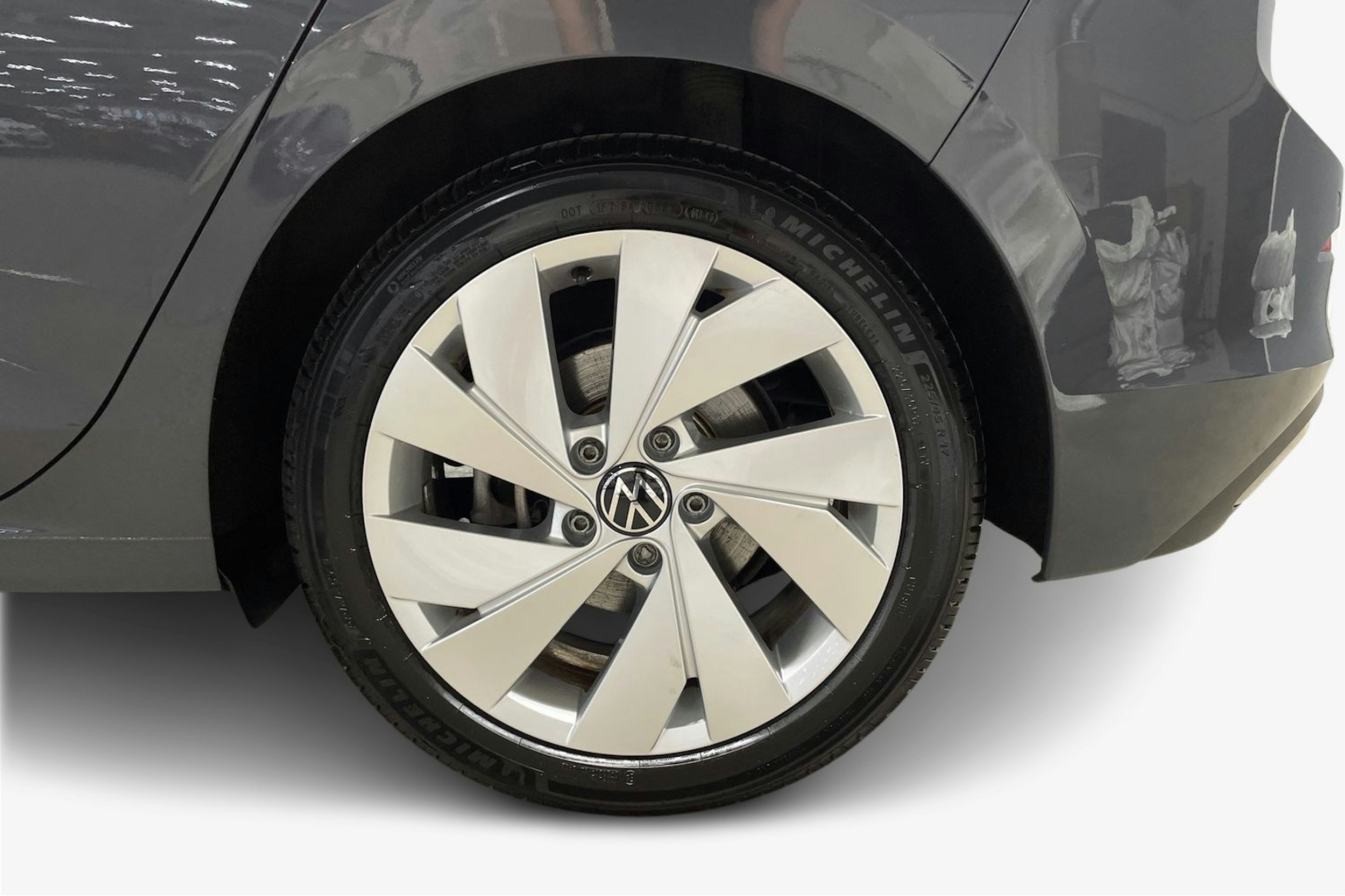 harmaa Volkswagen Golf 2020 kuva 9.