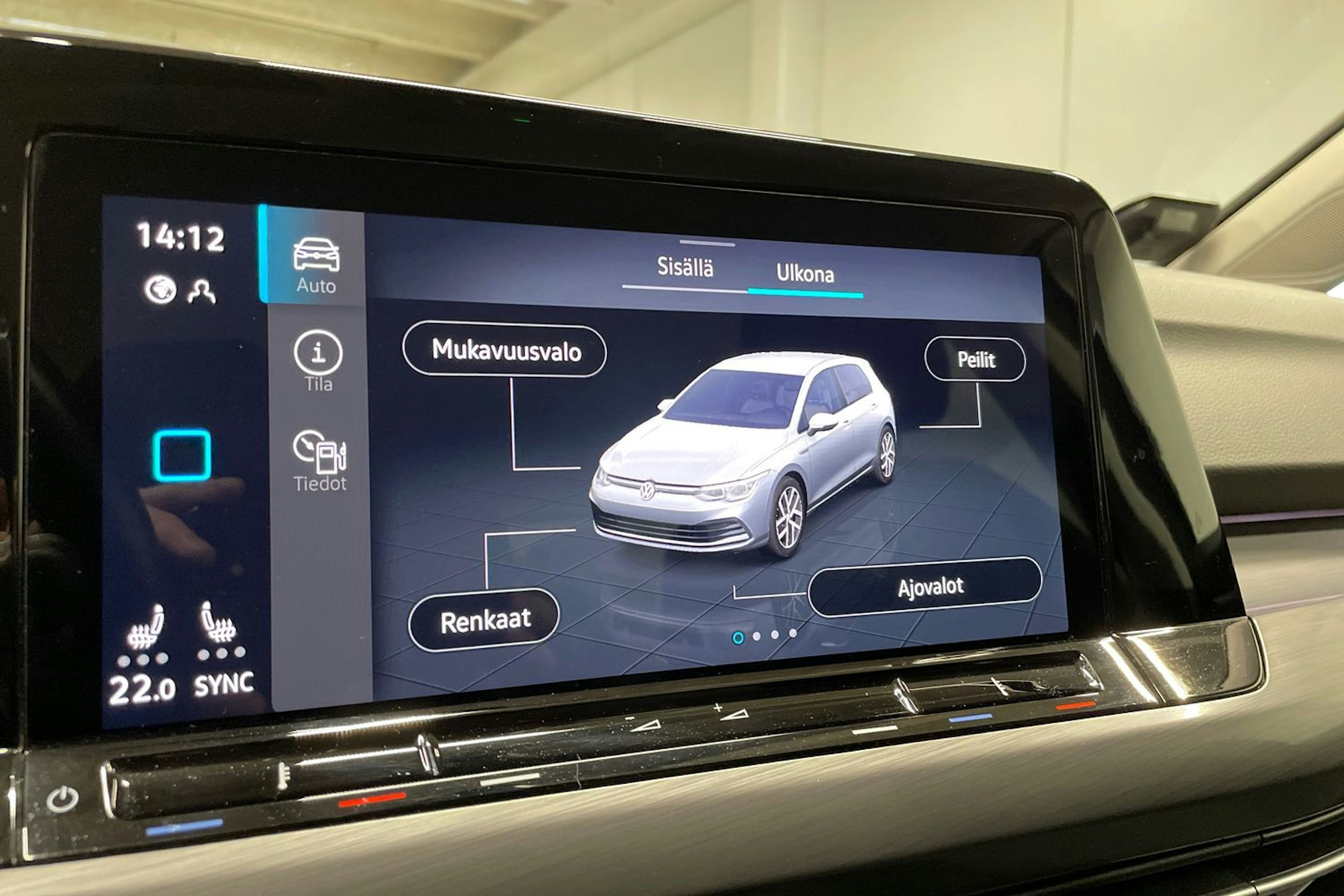 harmaa Volkswagen Golf 2020 kuva 18.
