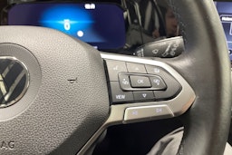 harmaa Volkswagen Golf 2020 kuva 24.