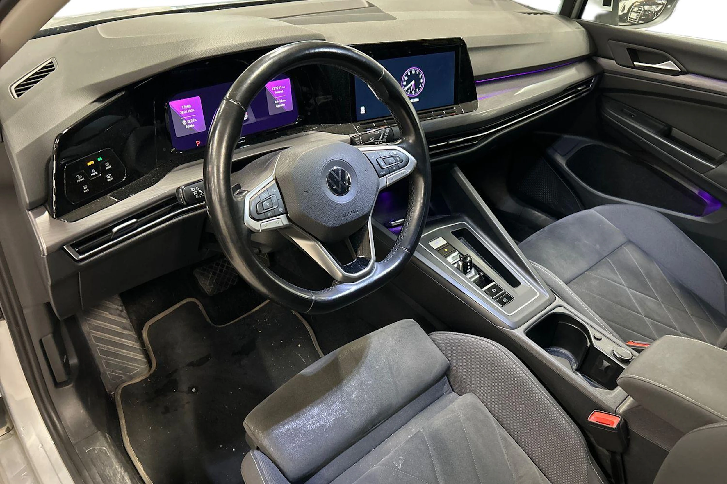 hopea Volkswagen Golf 2020 kuva 3.