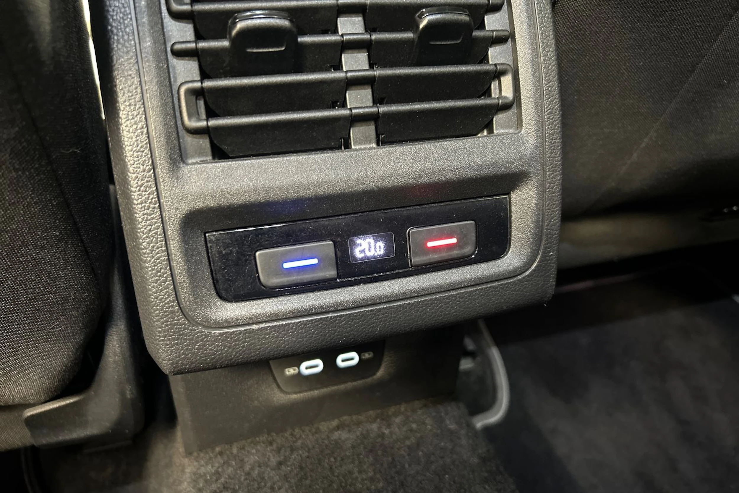hopea Volkswagen Golf 2020 kuva 24.