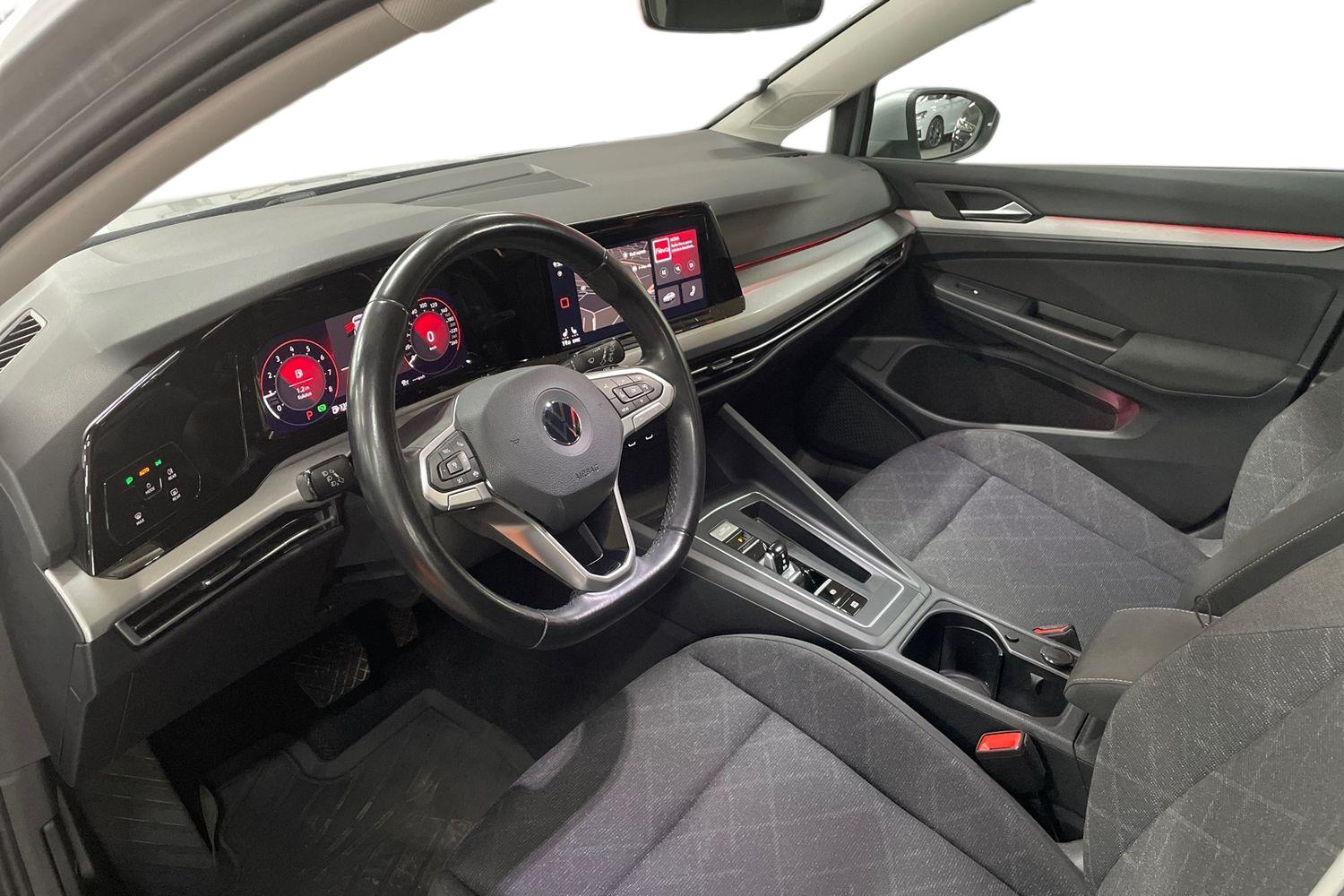 Volkswagen Golf 2020, kuva 6/9