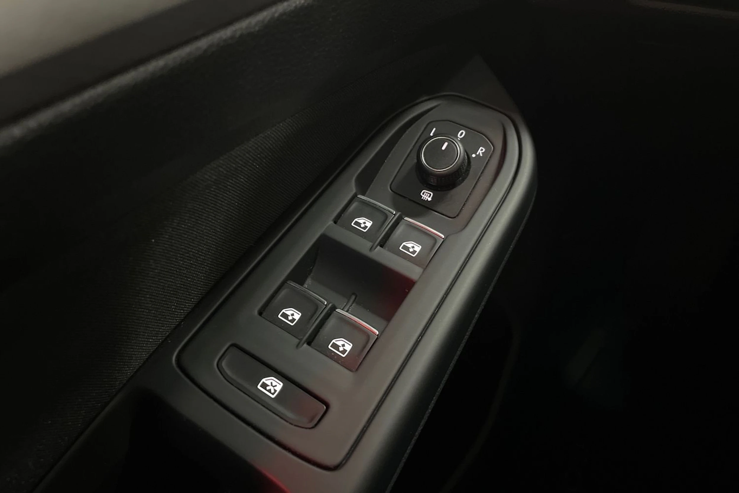 Hopea Volkswagen GOLF 2020 kuva 16.