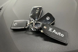 Hopea Volkswagen GOLF 2020 kuva 30.