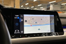 harmaa Volkswagen Golf 2020 kuva 18.