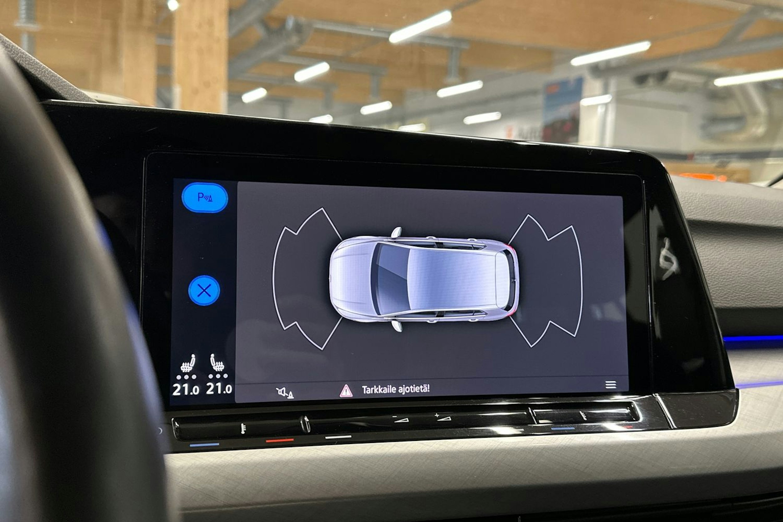 harmaa Volkswagen Golf 2020 kuva 19.