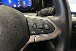harmaa Volkswagen Golf 2020 kuva 27.