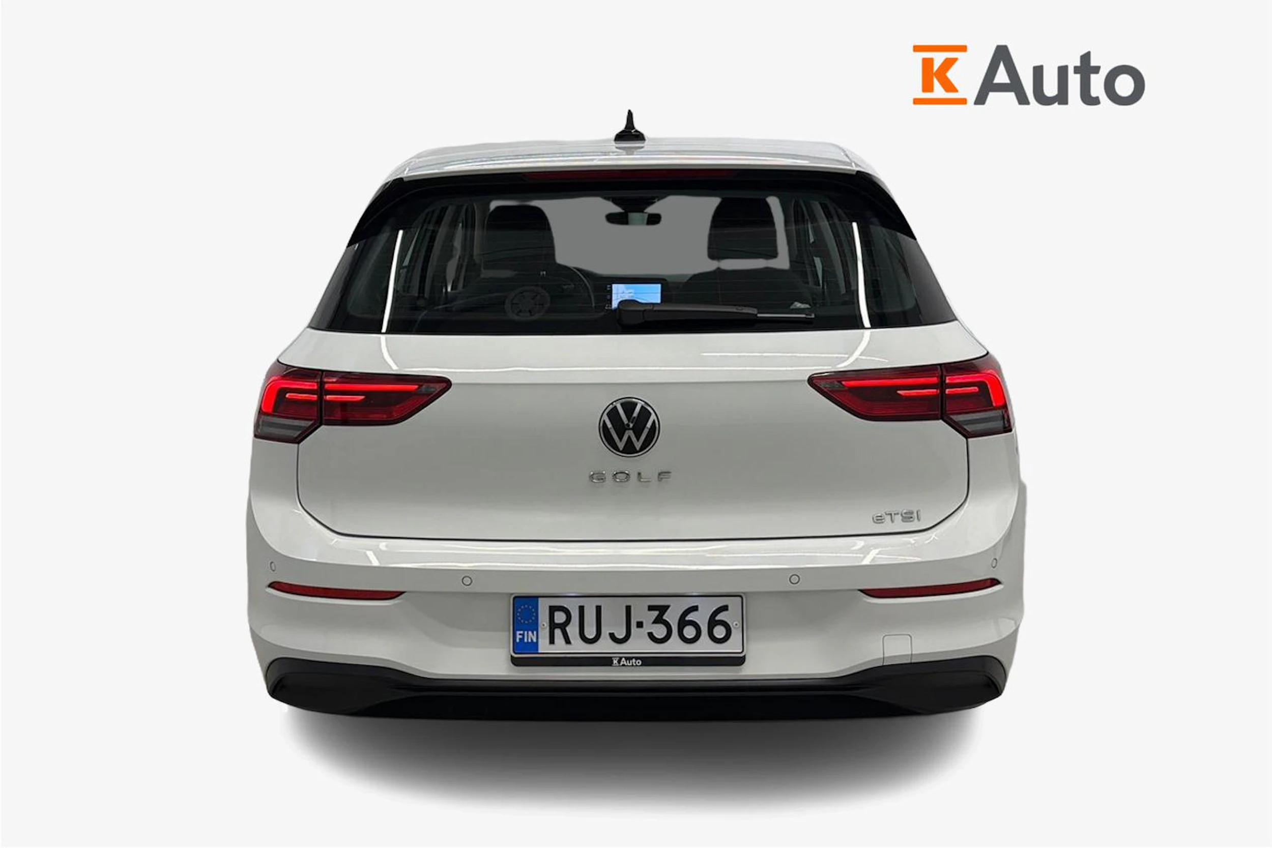 valkoinen Volkswagen Golf 2020 kuva 3.