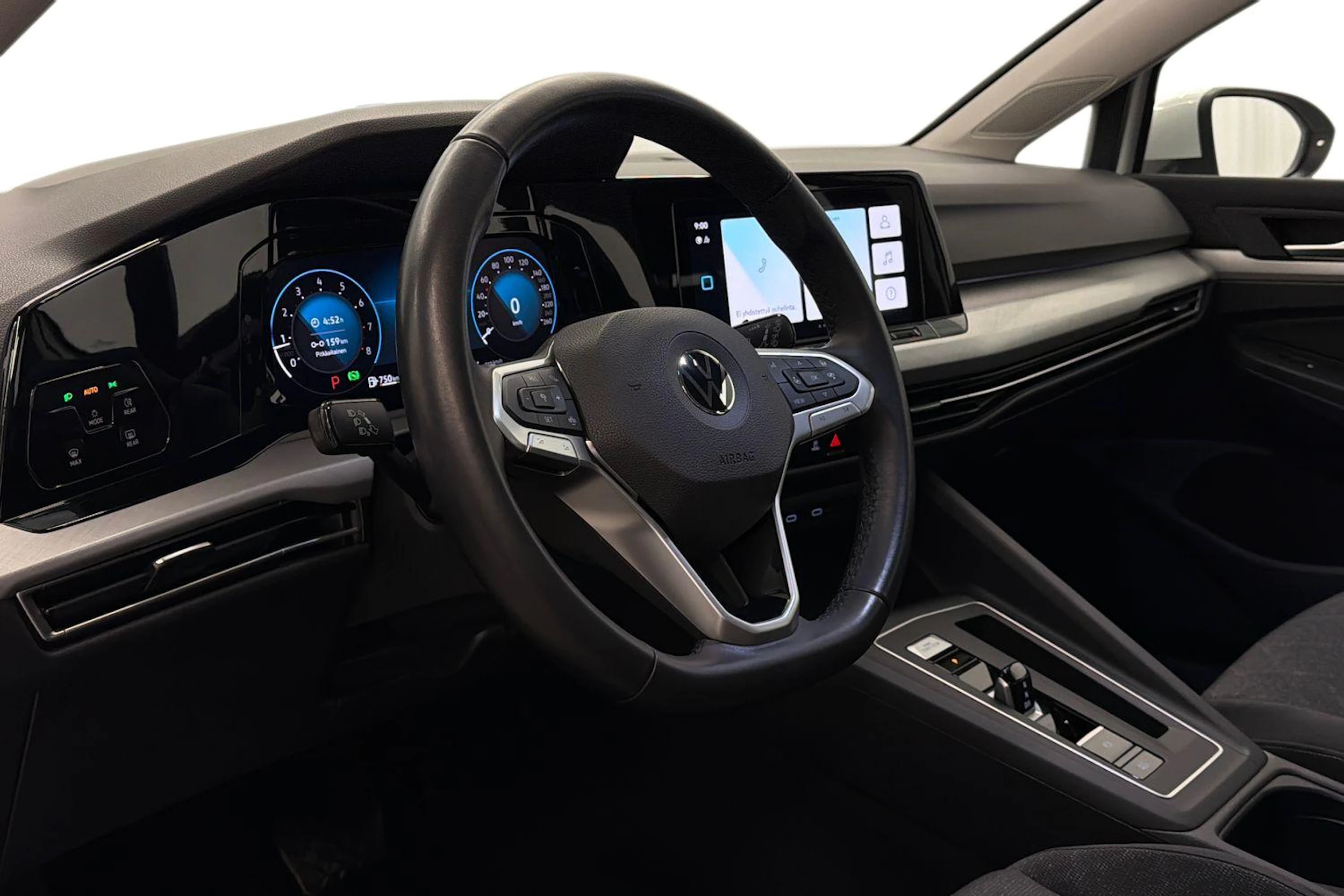 valkoinen Volkswagen Golf 2020 kuva 6.