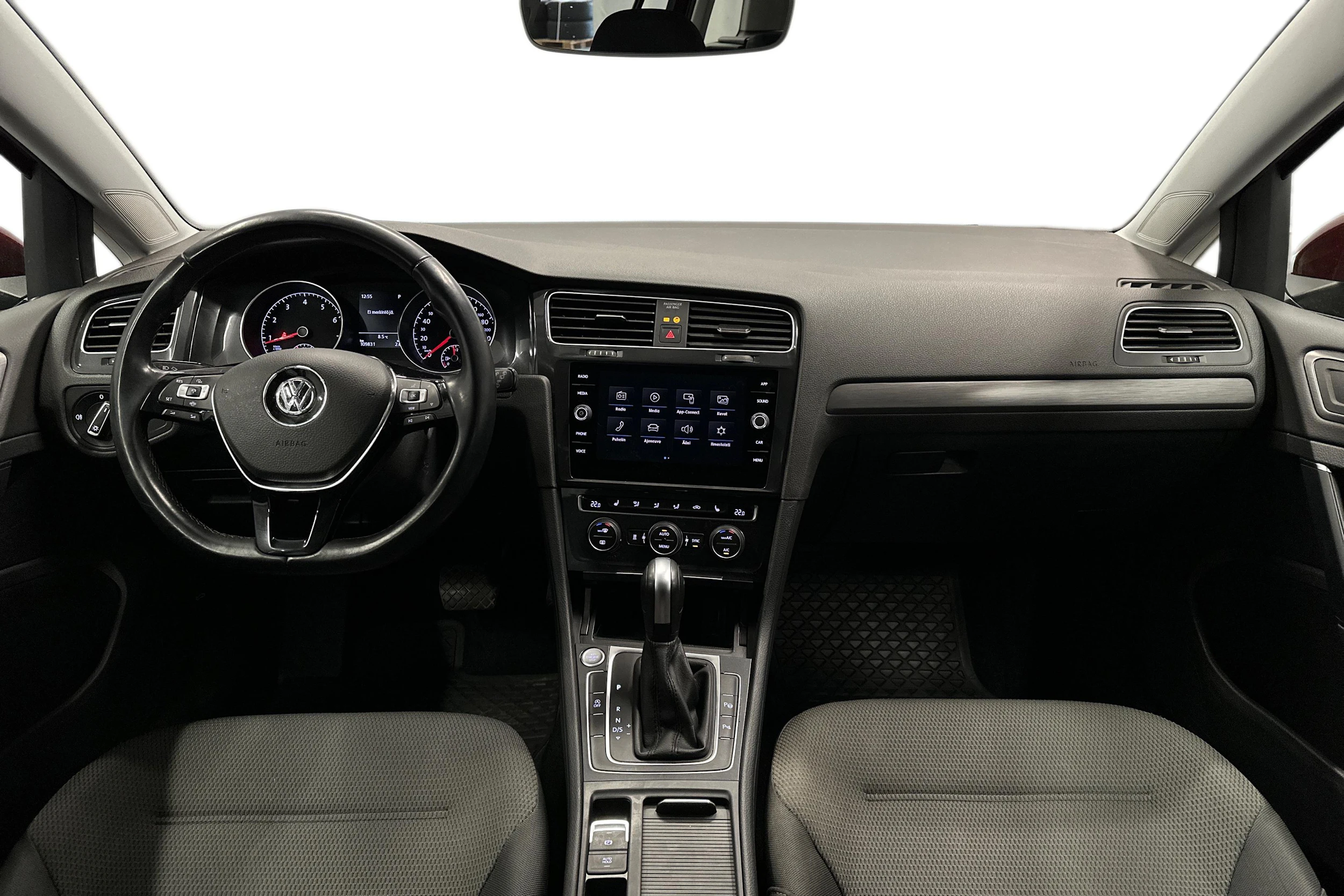 Punainen Volkswagen GOLF 2020 kuva 9.