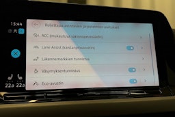 Valkoinen Volkswagen GOLF 2020 kuva 22.