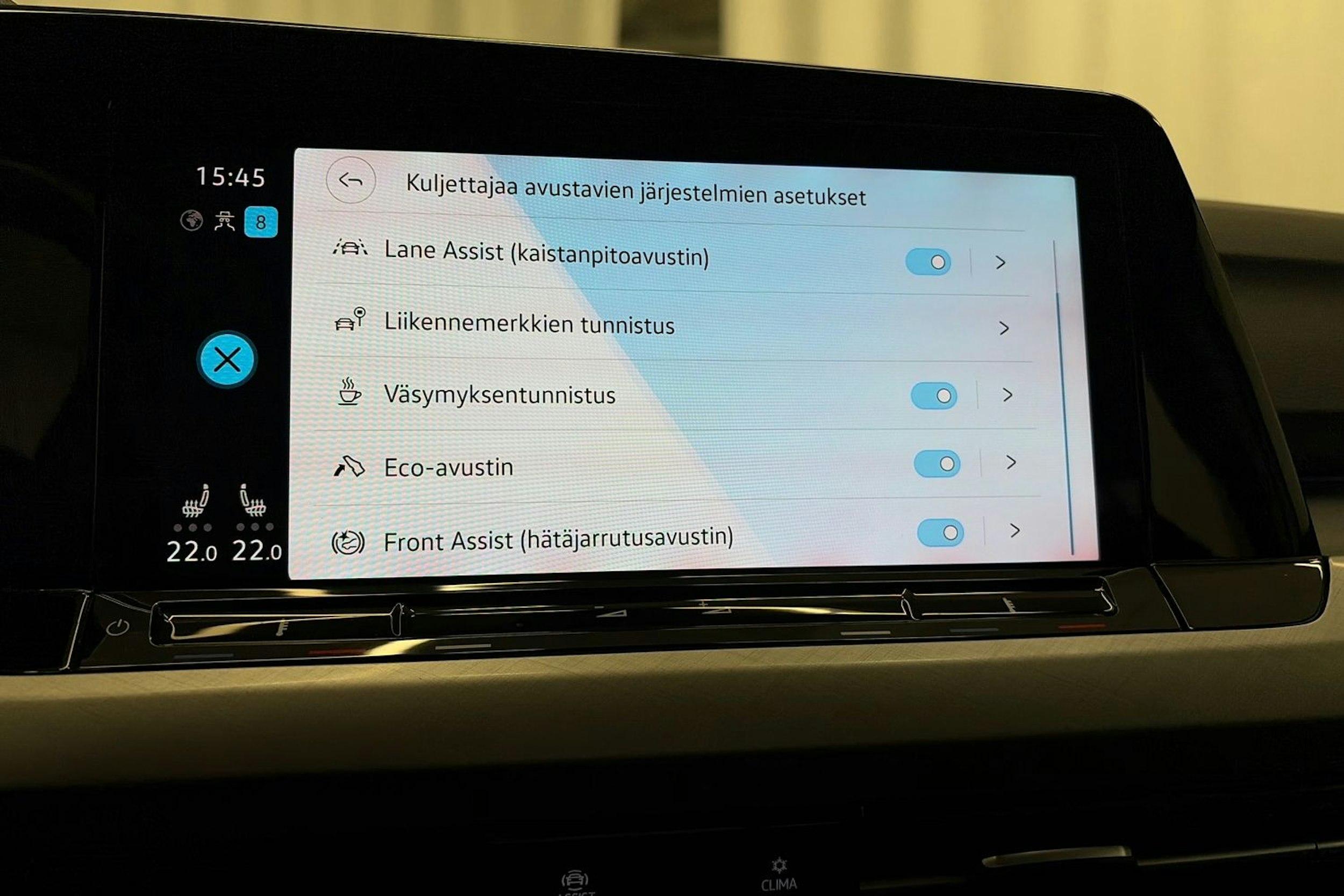 Valkoinen Volkswagen GOLF 2020 kuva 23.