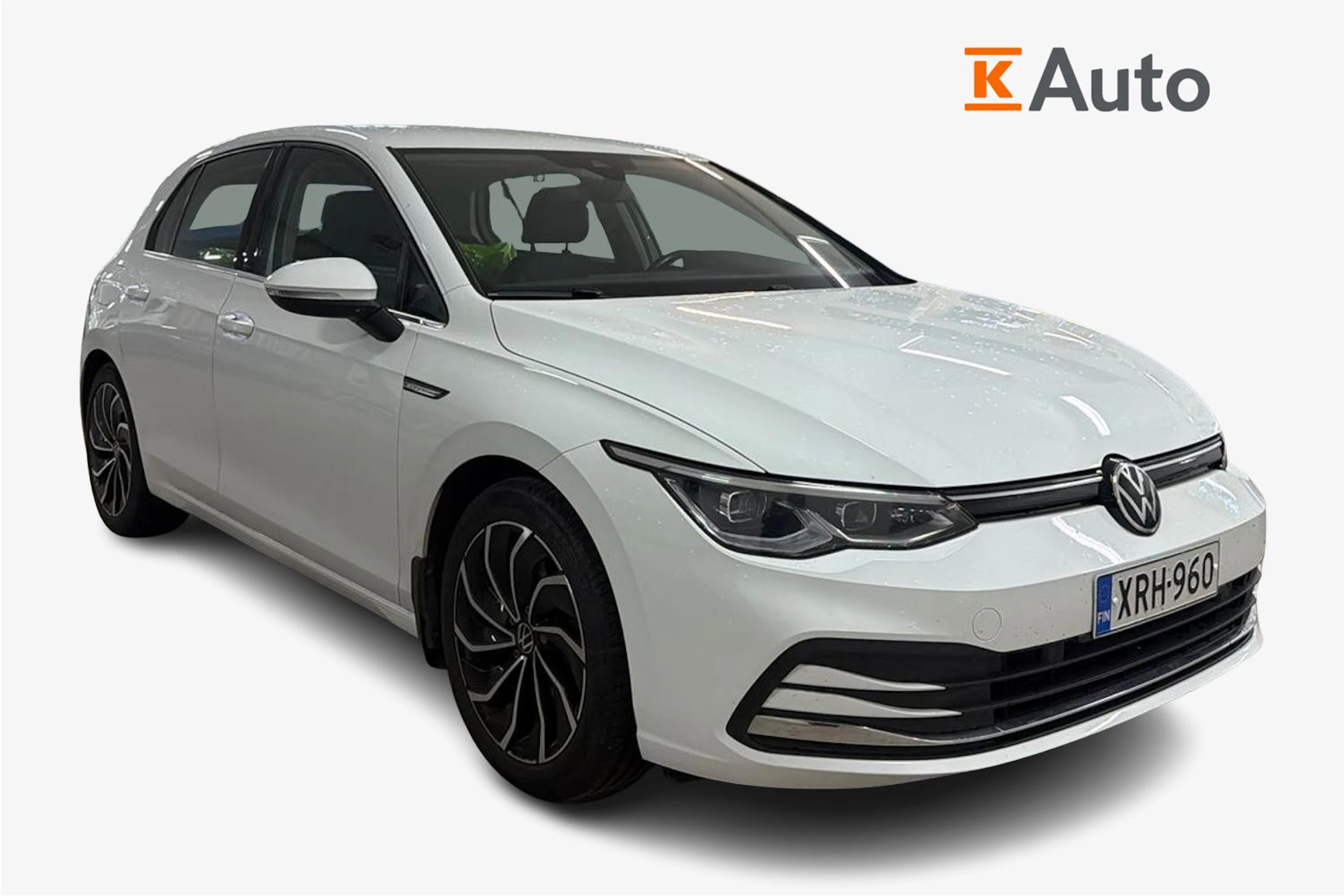 valkoinen Volkswagen Golf 2020 kuva 1.