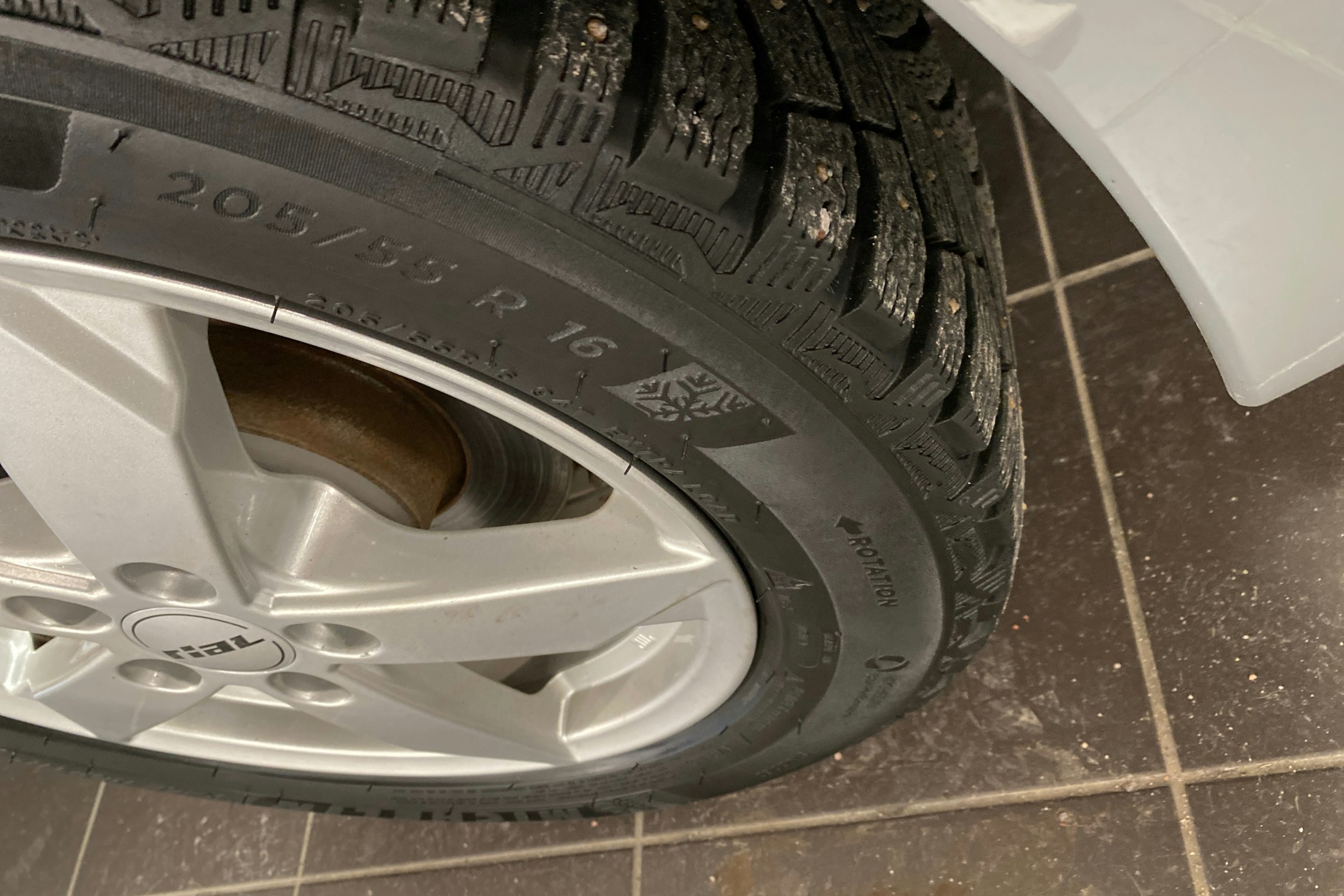 harmaa Volkswagen Golf 2020 kuva 13.