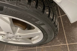 harmaa Volkswagen Golf 2020 kuva 13.