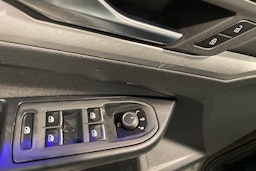 harmaa Volkswagen Golf 2020 kuva 16.