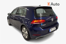 Sininen Volkswagen GOLF 2020 kuva 2.