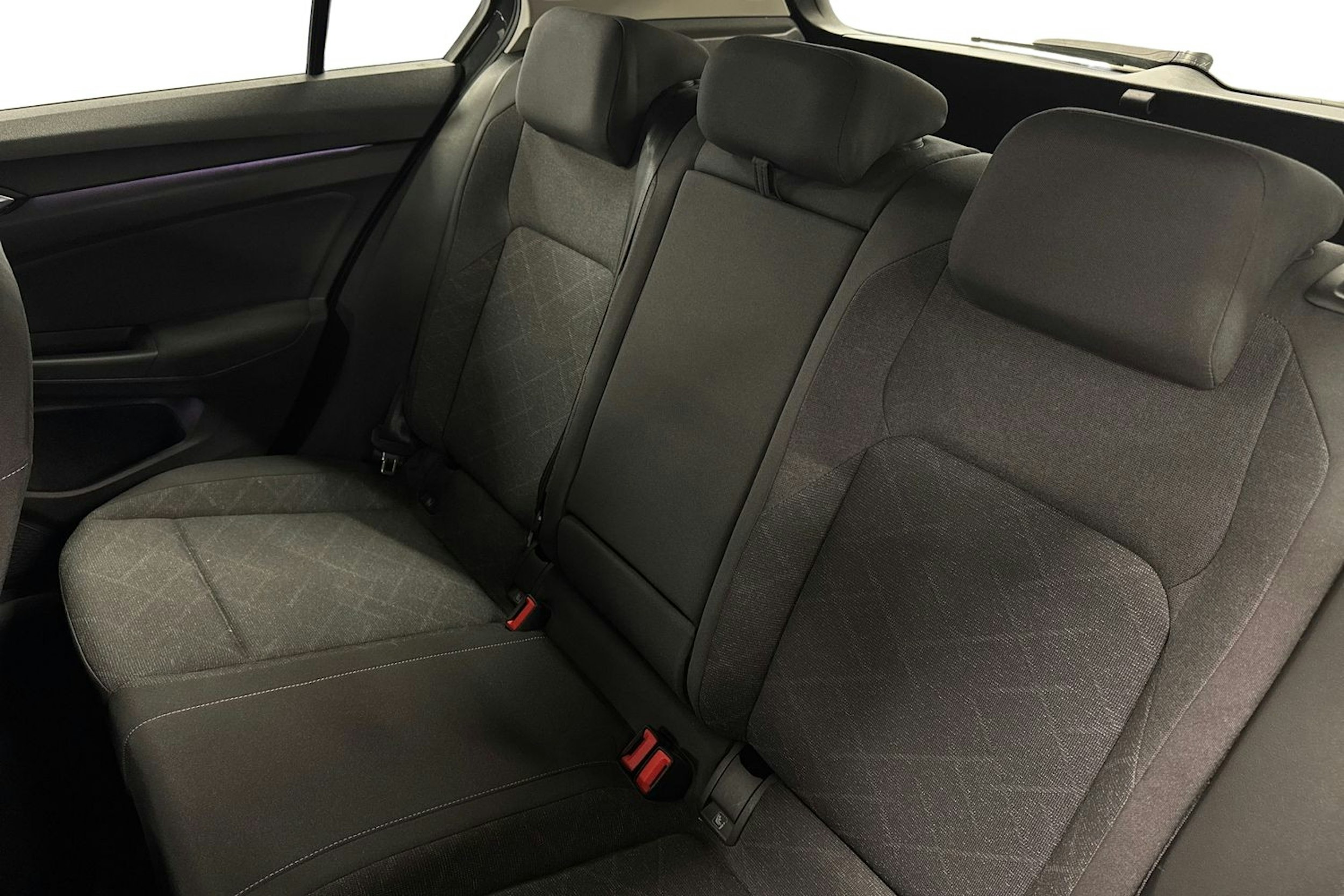 Harmaa Volkswagen Golf 2020 kuva 8.