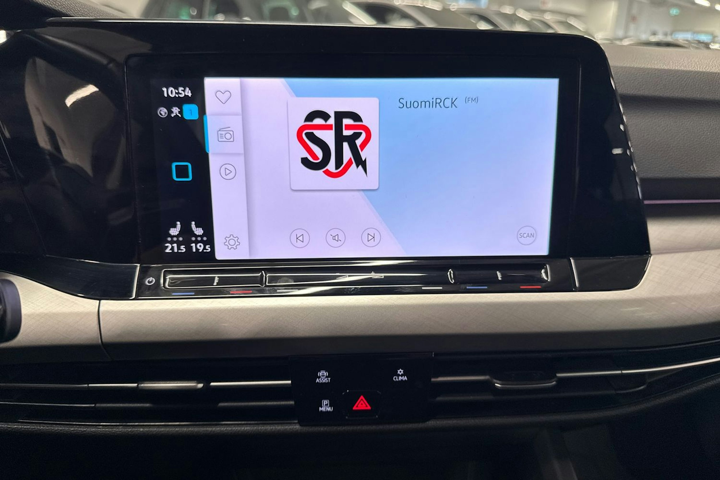Harmaa Volkswagen Golf 2020 kuva 14.