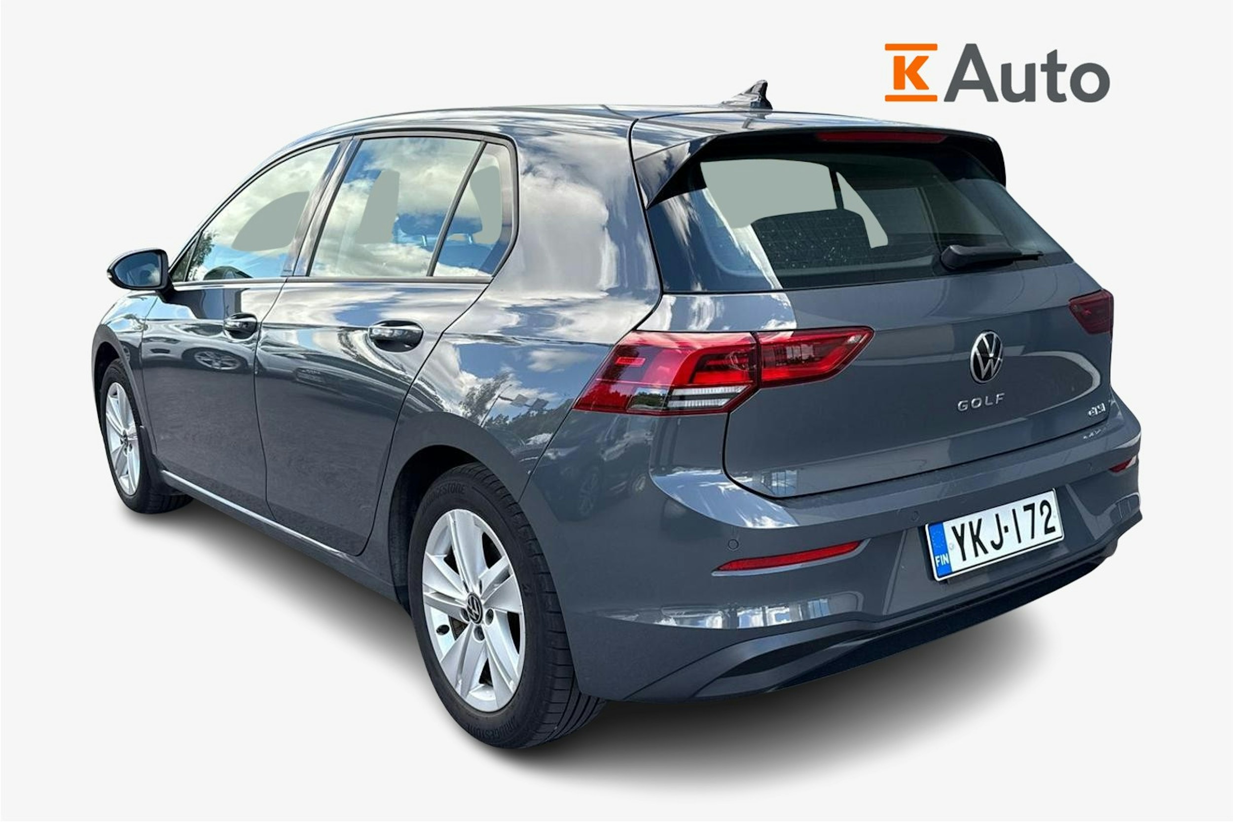 harmaa Volkswagen Golf 2020 kuva 2.