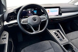 harmaa Volkswagen Golf 2020 kuva 3.