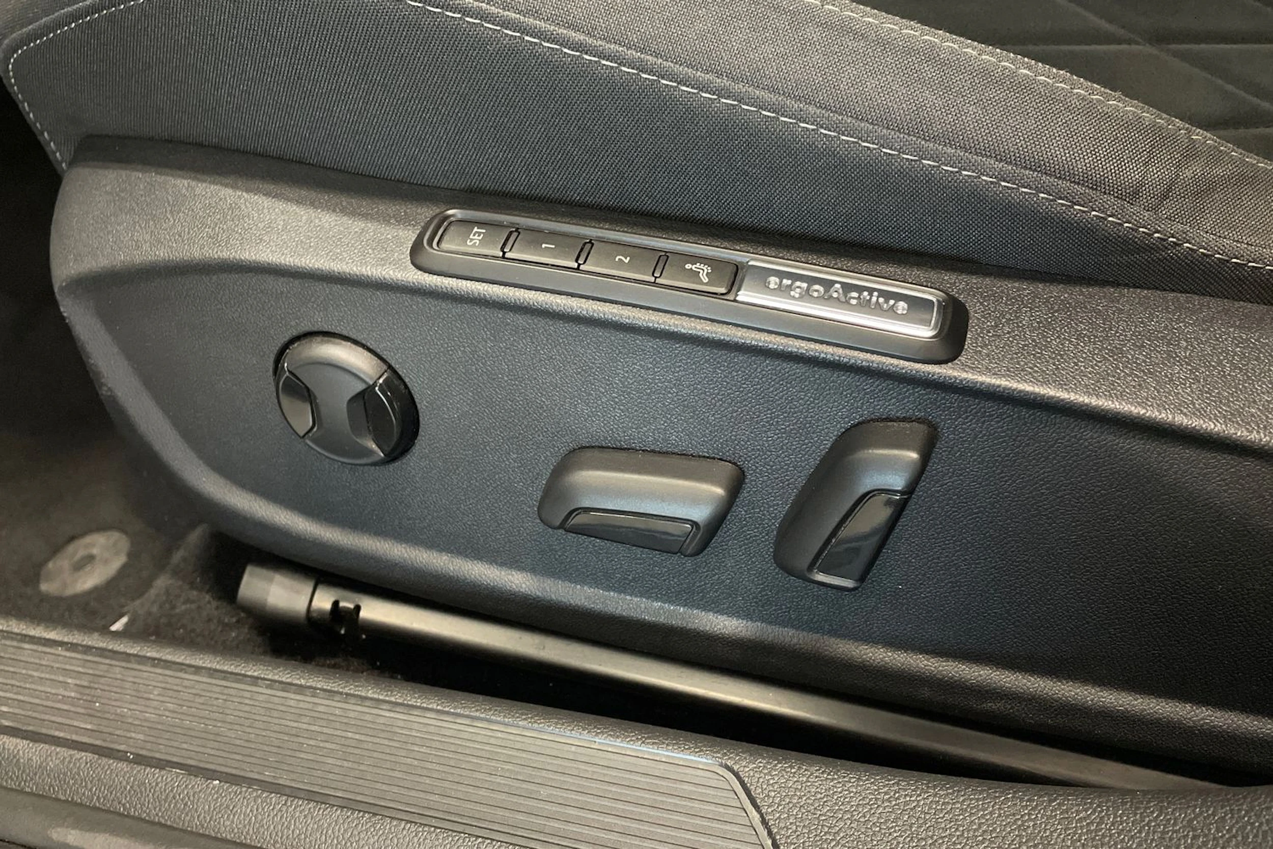 hopea Volkswagen Golf 2020 kuva 12.