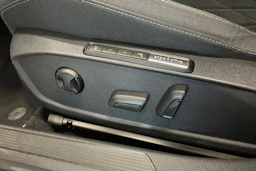 hopea Volkswagen Golf 2020 kuva 12.