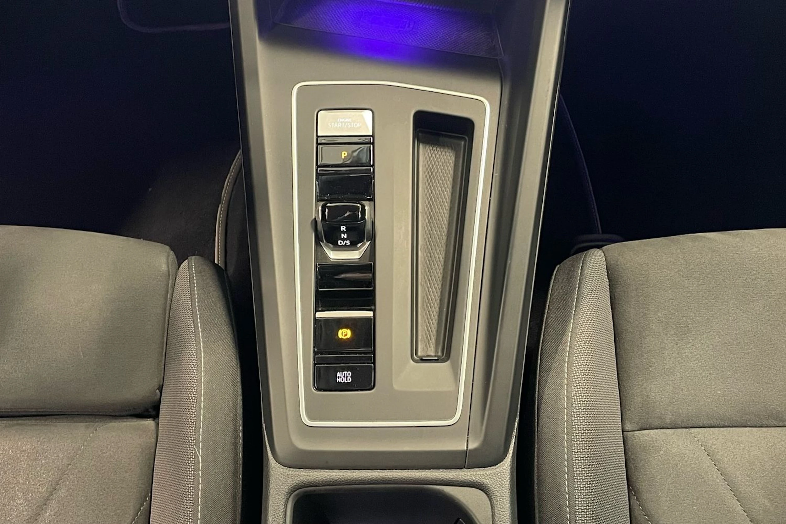 hopea Volkswagen Golf 2020 kuva 33.