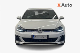 Valkoinen Volkswagen Golf 2020 kuva 4.