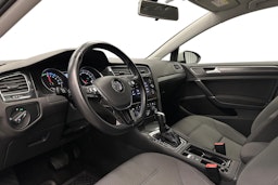 valkoinen Volkswagen Golf 2020 kuva 7.