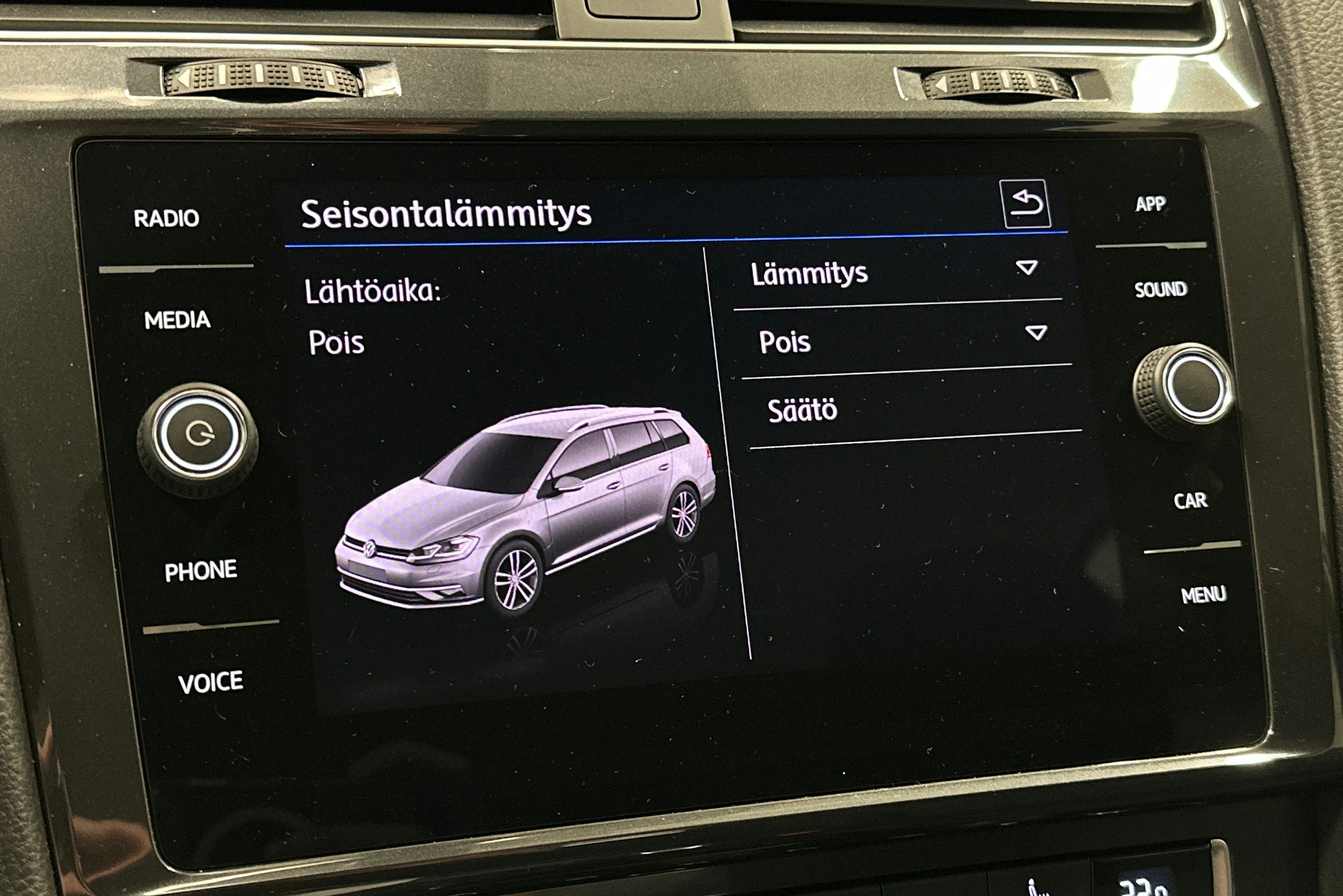 harmaa Volkswagen Golf 2020 kuva 23.