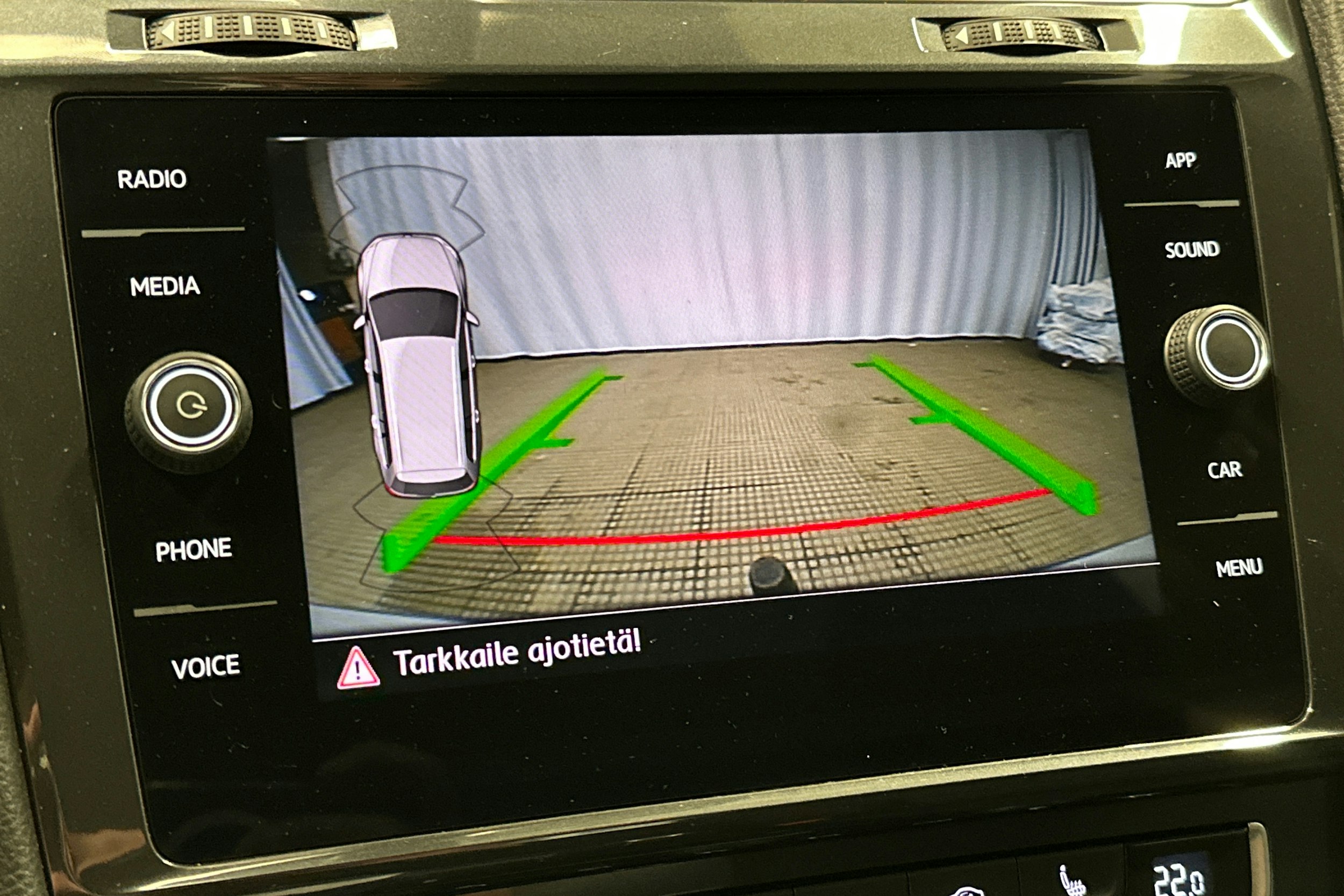 harmaa Volkswagen Golf 2020 kuva 24.