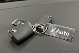 harmaa Volkswagen Golf 2020 kuva 27.