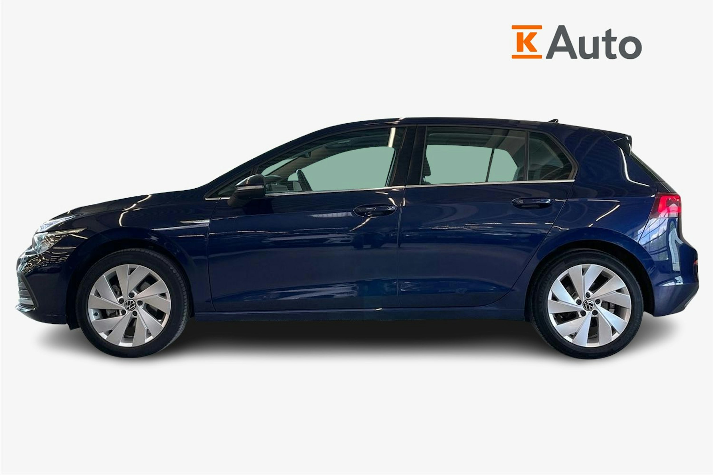 sininen Volkswagen Golf 2020 kuva 6.