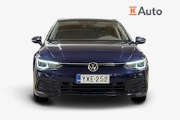 sininen Volkswagen Golf 2020 kuva 5.